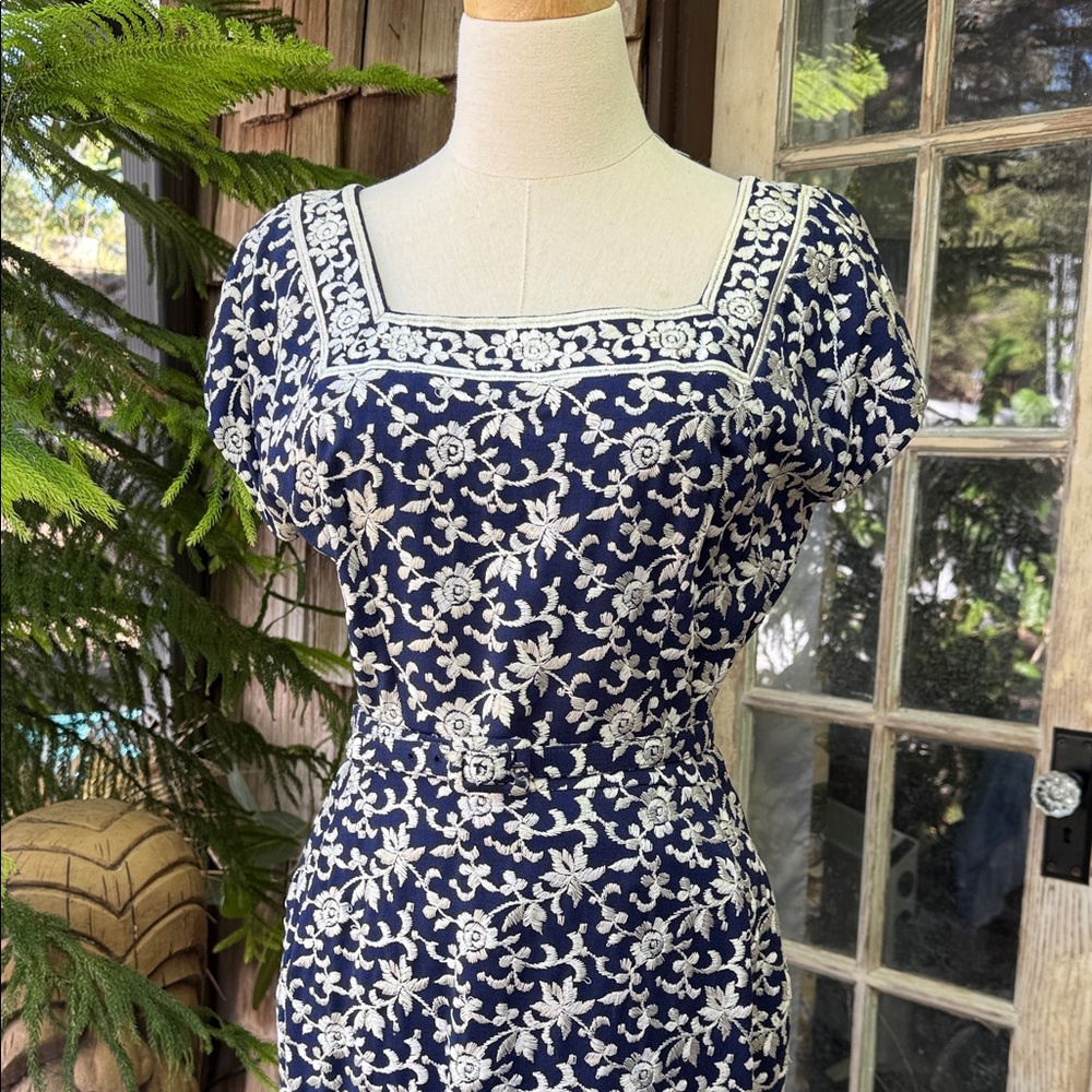 Vintage Embroidered Linen Wiggle Dress with Matching Linen Duster